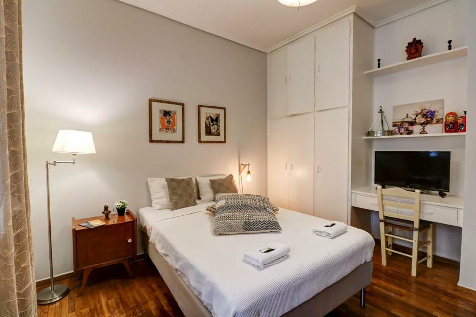 Victoria Jewels Apartment Атина Екстериор снимка