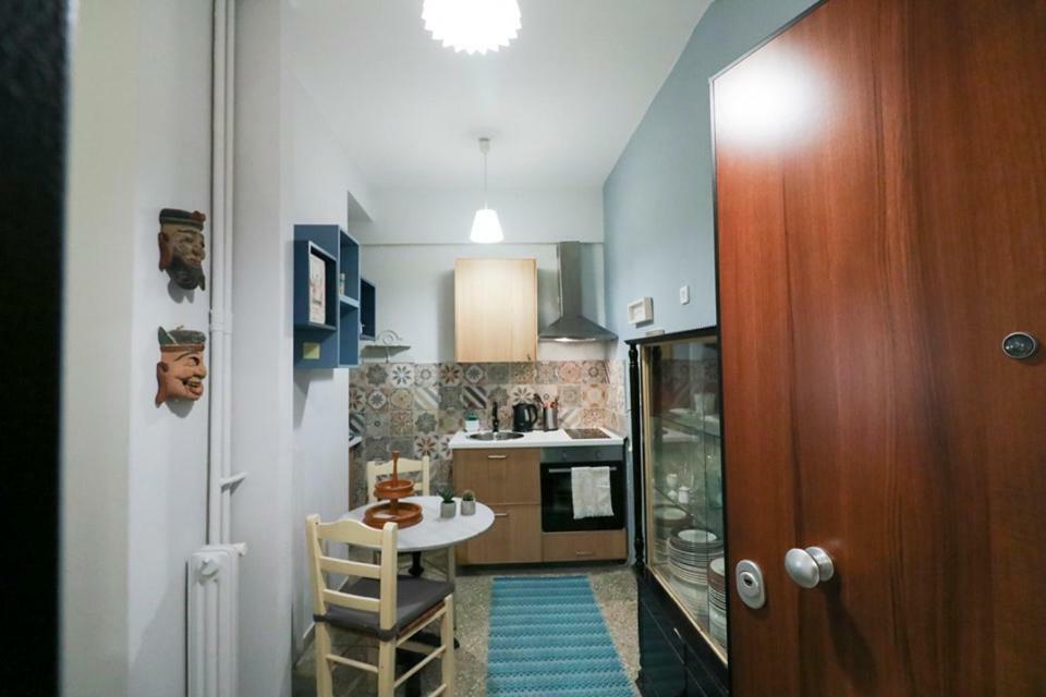 Victoria Jewels Apartment Атина Екстериор снимка